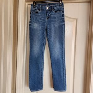 White House Black Market Everyday Soft Slim midrise 2P